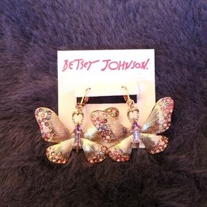 🦋 Betsey Johnson Butterfly Earrings 🦋